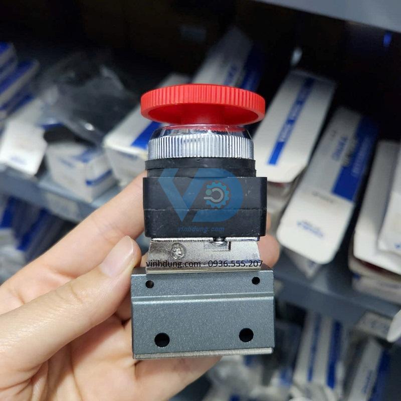 mov-03 (1)
